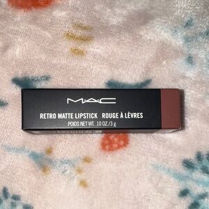 MAC Cosmetics Retro Matte Lipstick BRONX- Rouge à Lèvres